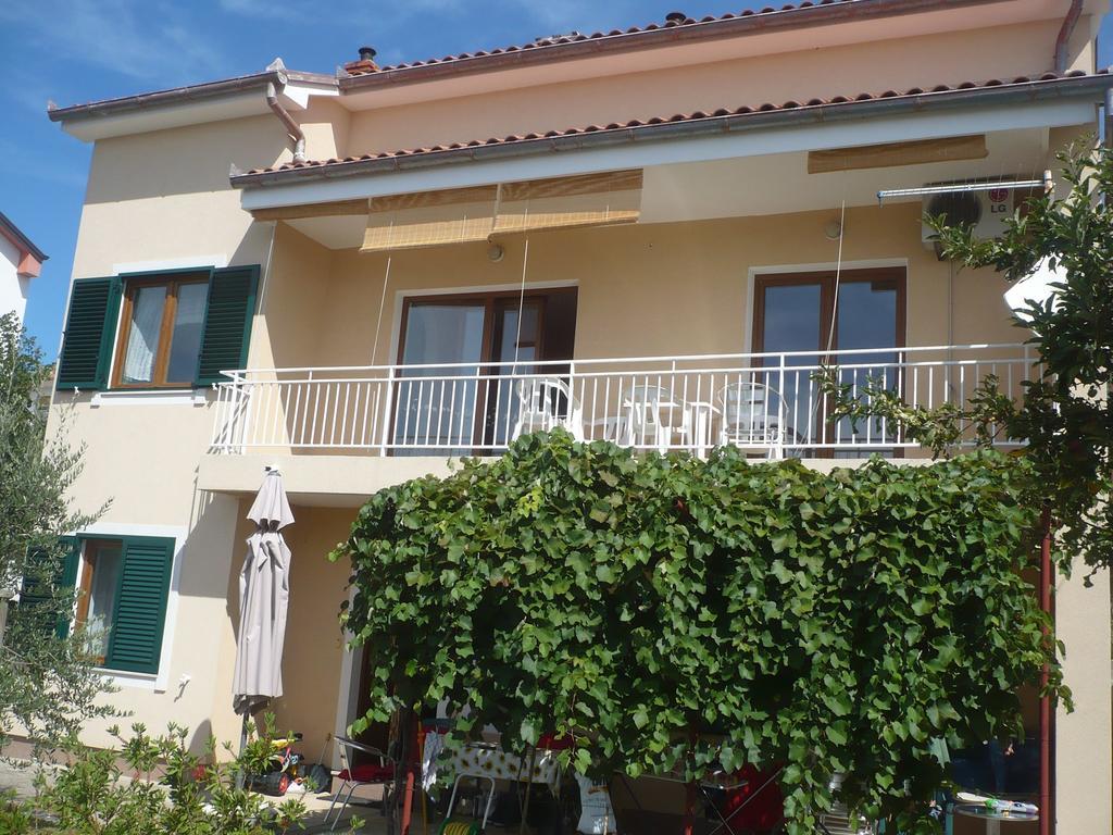 Apartment In Novi Vinodolski 15274 Povile Exterior photo
