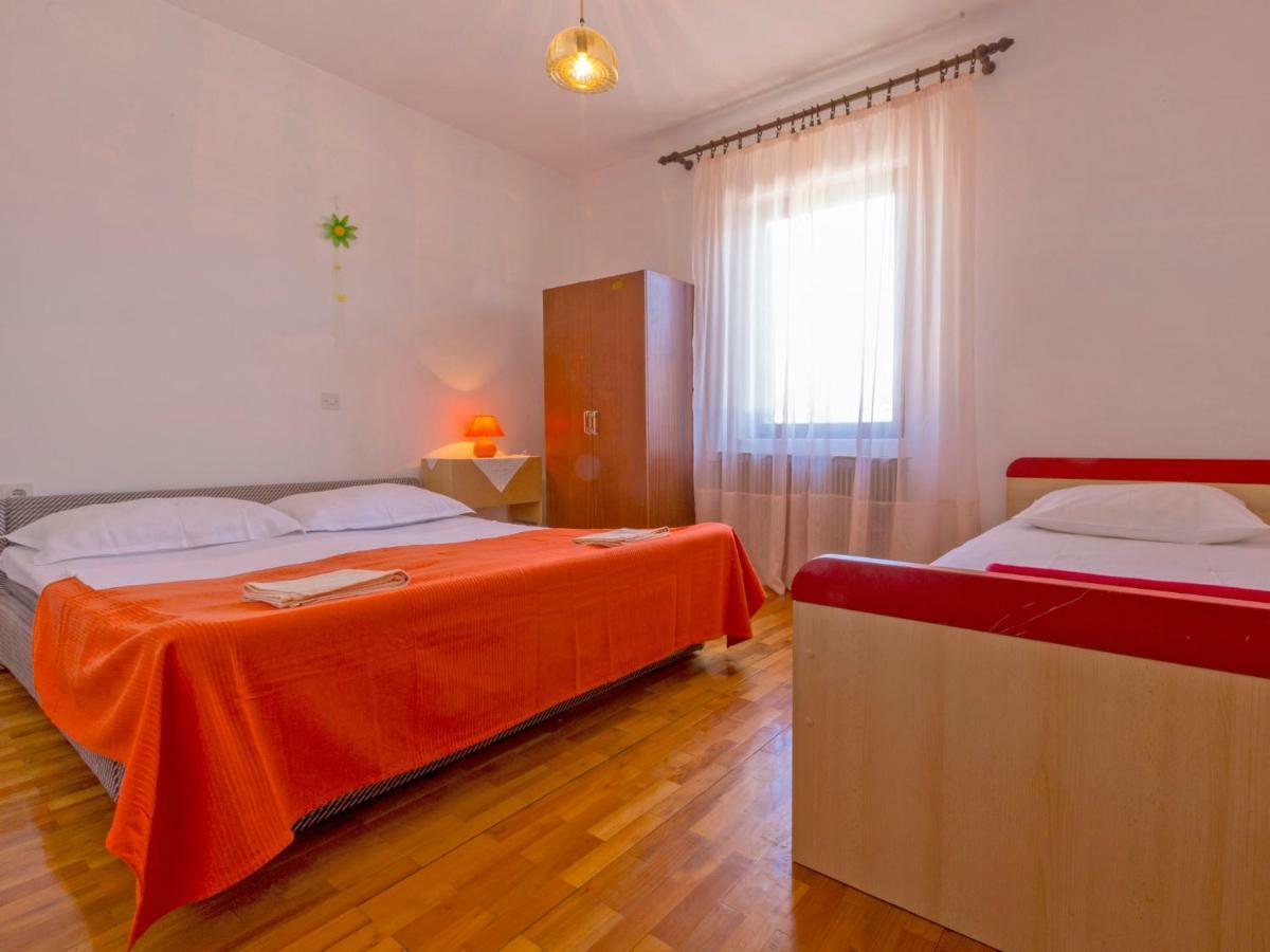 Apartment In Novi Vinodolski 15274 Povile Exterior photo